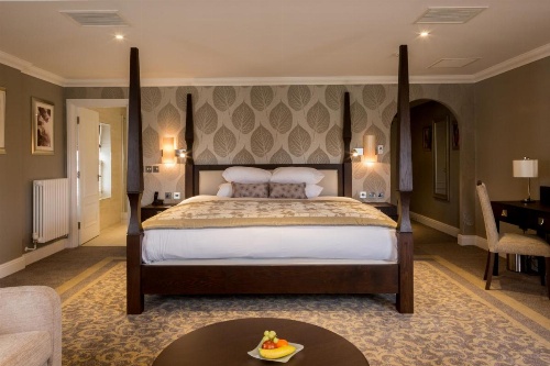 Oakley Hall Hotel image 13