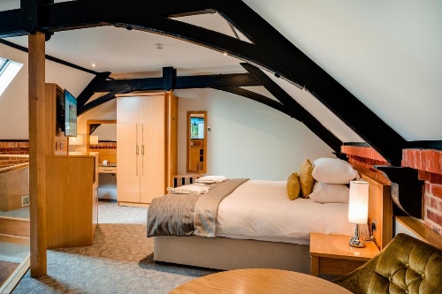 Oakley Hall Hotel image 24