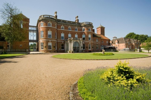 Oakley Hall Hotel image 37