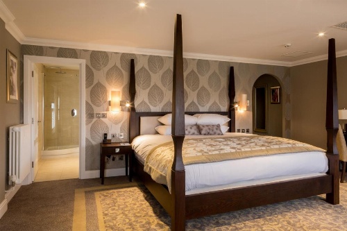 Oakley Hall Hotel image 5