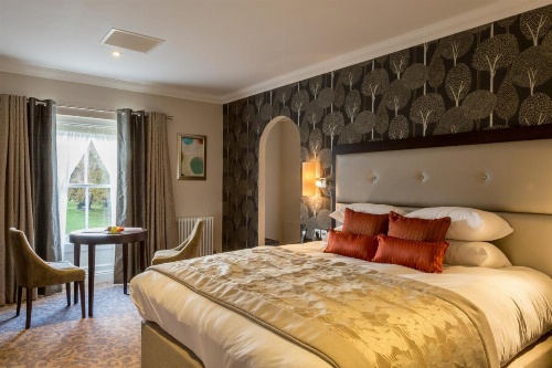 Oakley Hall Hotel image 6